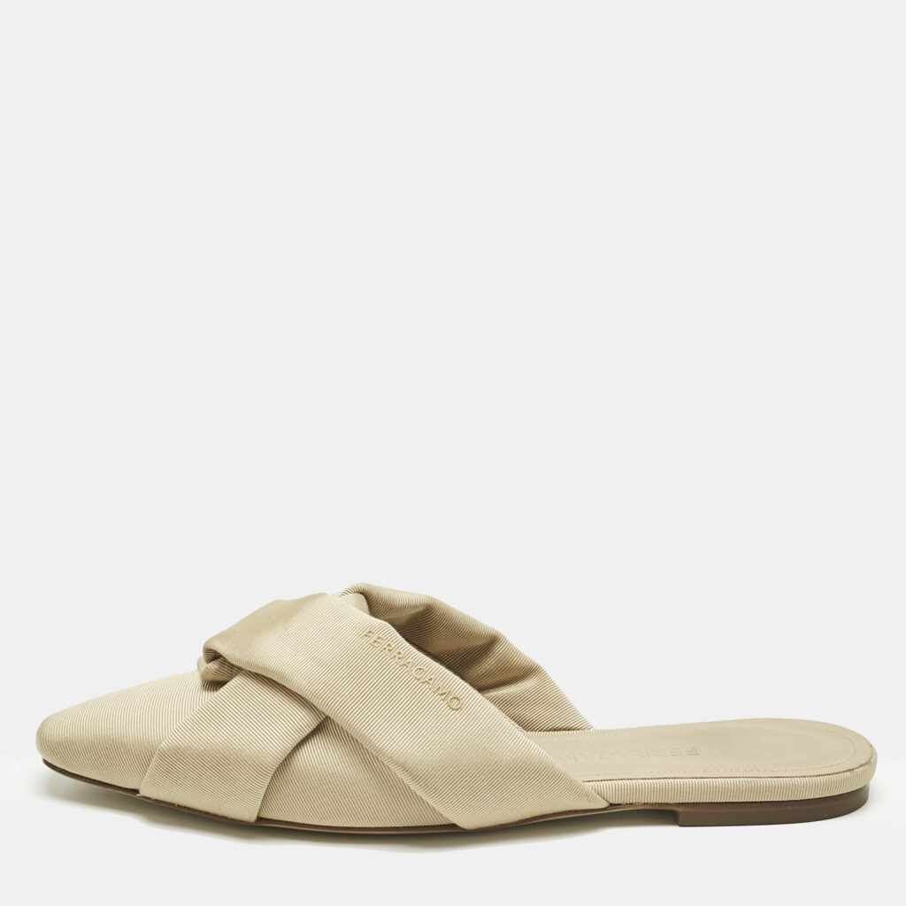 Salvatore Ferragamo Beige Grosgrain Flat Mules Size 39.5 Salvatore Ferragamo Beige Grosgrain Flat Mules Size 39.5