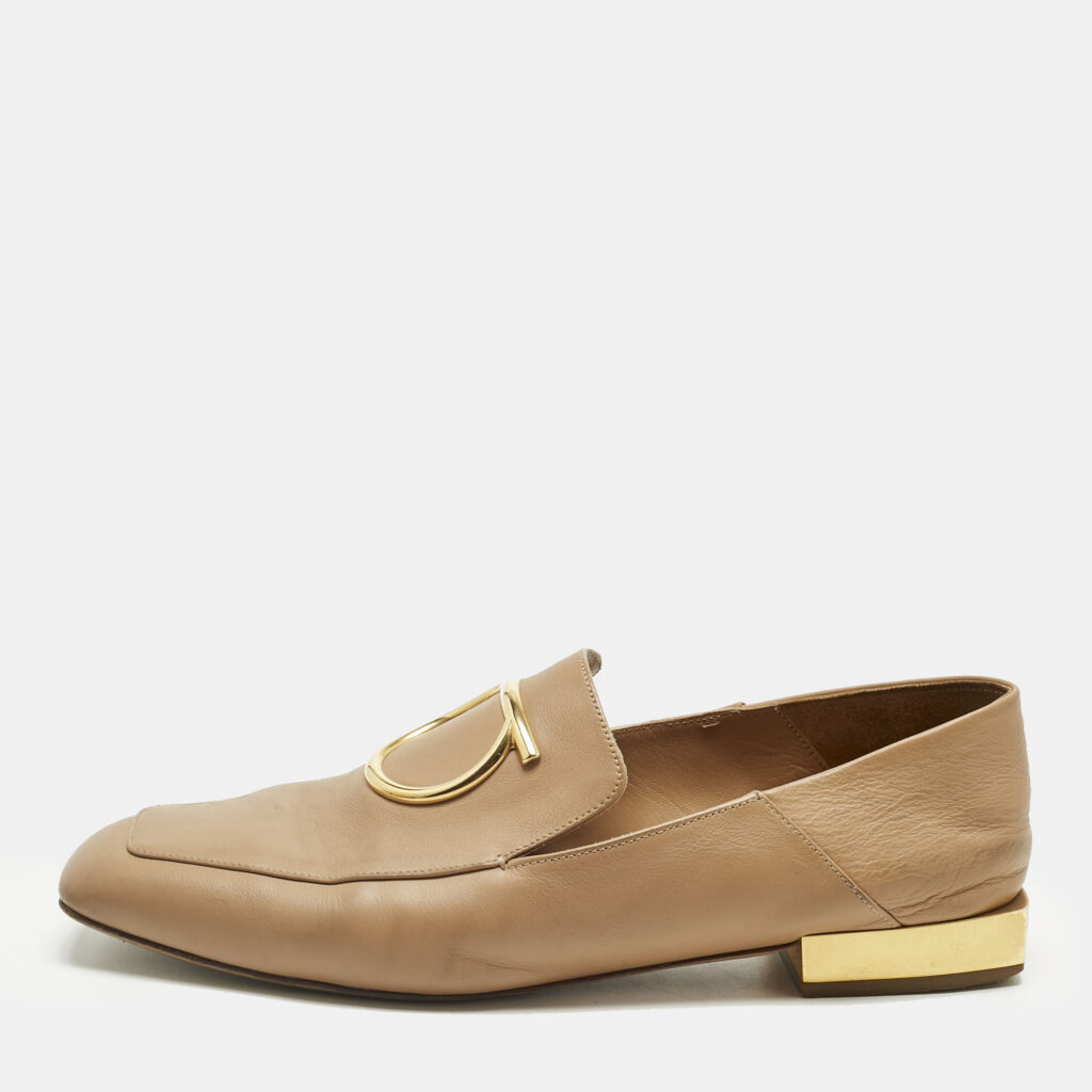 Salvatore Ferragamo Beige Leather Lana Loafers Size 39 Salvatore Ferragamo Beige Leather Lana Loafers Size 39