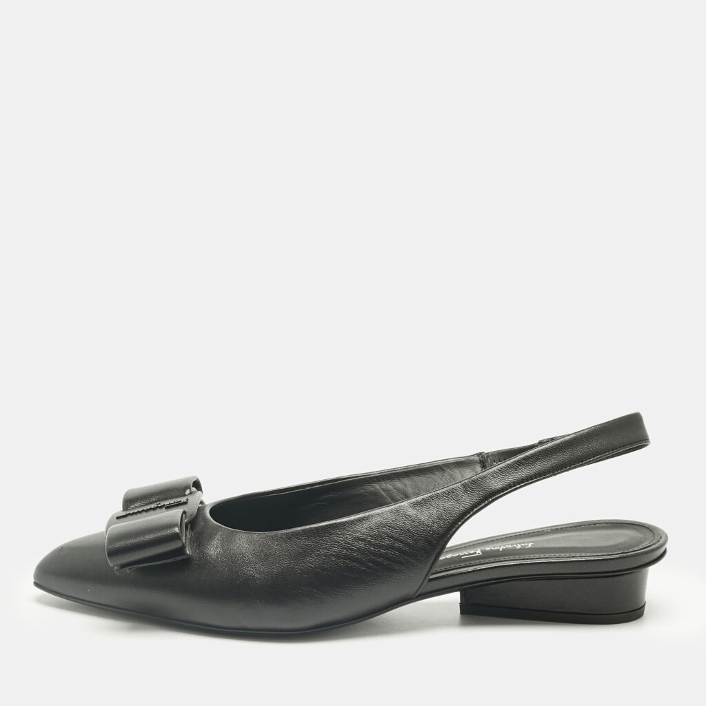 Salvatore Ferragamo Black Leather Viva Slingback Flats Size 38 Salvatore Ferragamo Black Leather Viva Slingback Flats Size 38