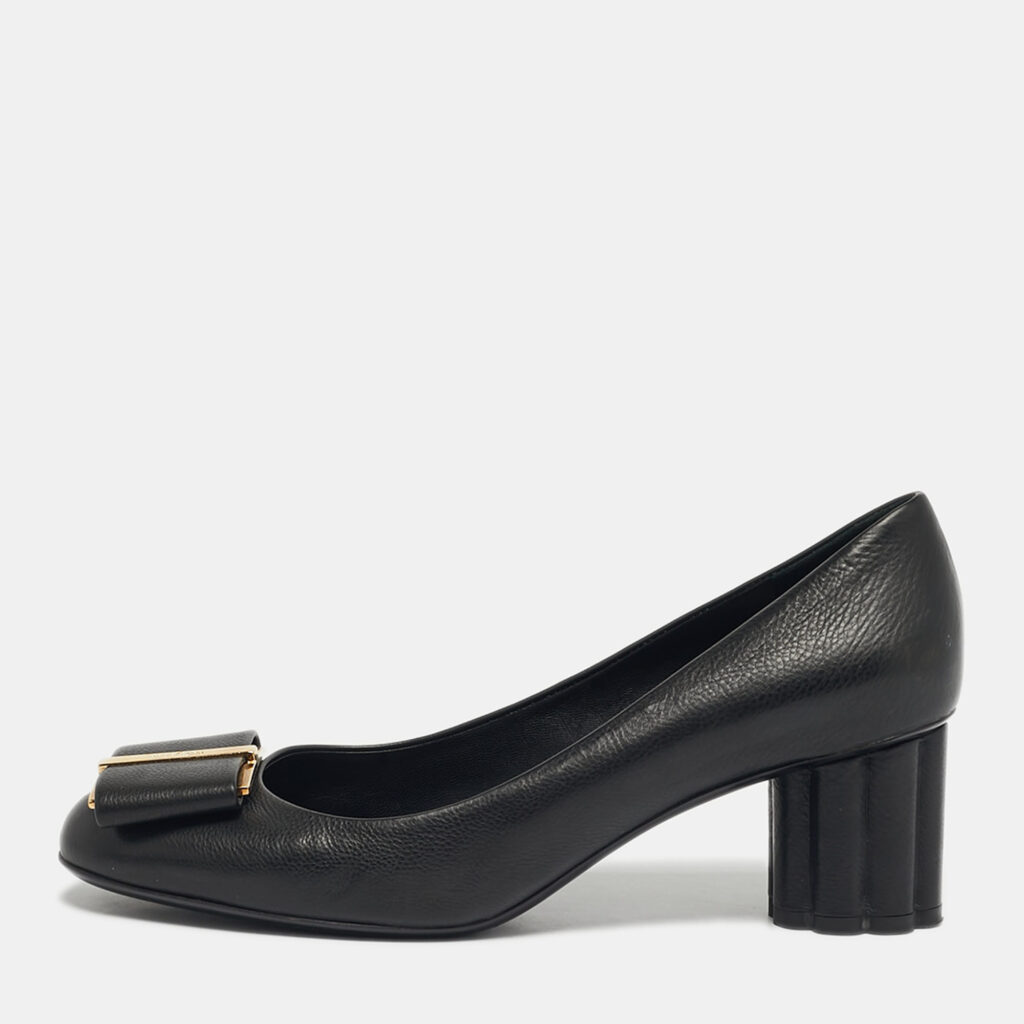 Salvatore Ferragamo Black Leather Capua Block Heel Pumps Size 39