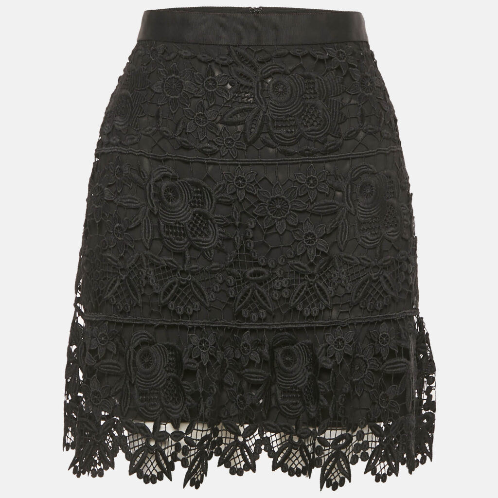 Self-Portrait Black Floral Guipure Lace Mini Skirt M Self-Portrait Black Floral Guipure Lace Mini Skirt M