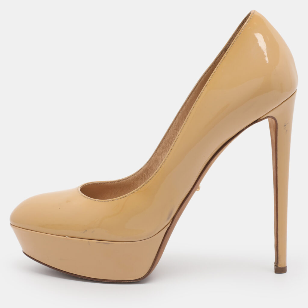 Sergio Rossi Size 39 Beige Patent Leather Platform Pumps