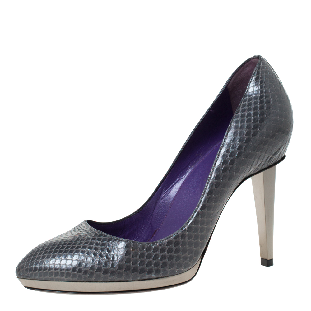 Sergio Rossi Grey Python Leather Pointed Toe Pumps Size 38 Sergio Rossi Grey Python Leather Pointed Toe Pumps Size 38