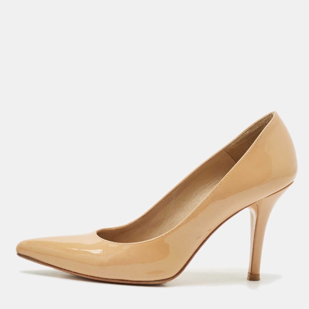 Stuart Weitzman Beige Patent Leather Pointed Toe Pumps Size 36 Stuart Weitzman Beige Patent Leather Pointed Toe Pumps Size 36