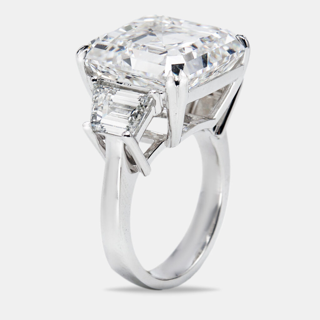 luxury-women-the-diamond-edit-new-fine-jewelry-p1175363-007-1.jpg 18.50 cts Asscher Cut and Trapezoid Lab Grown Diamond 18k White Gold Ring Size 51
