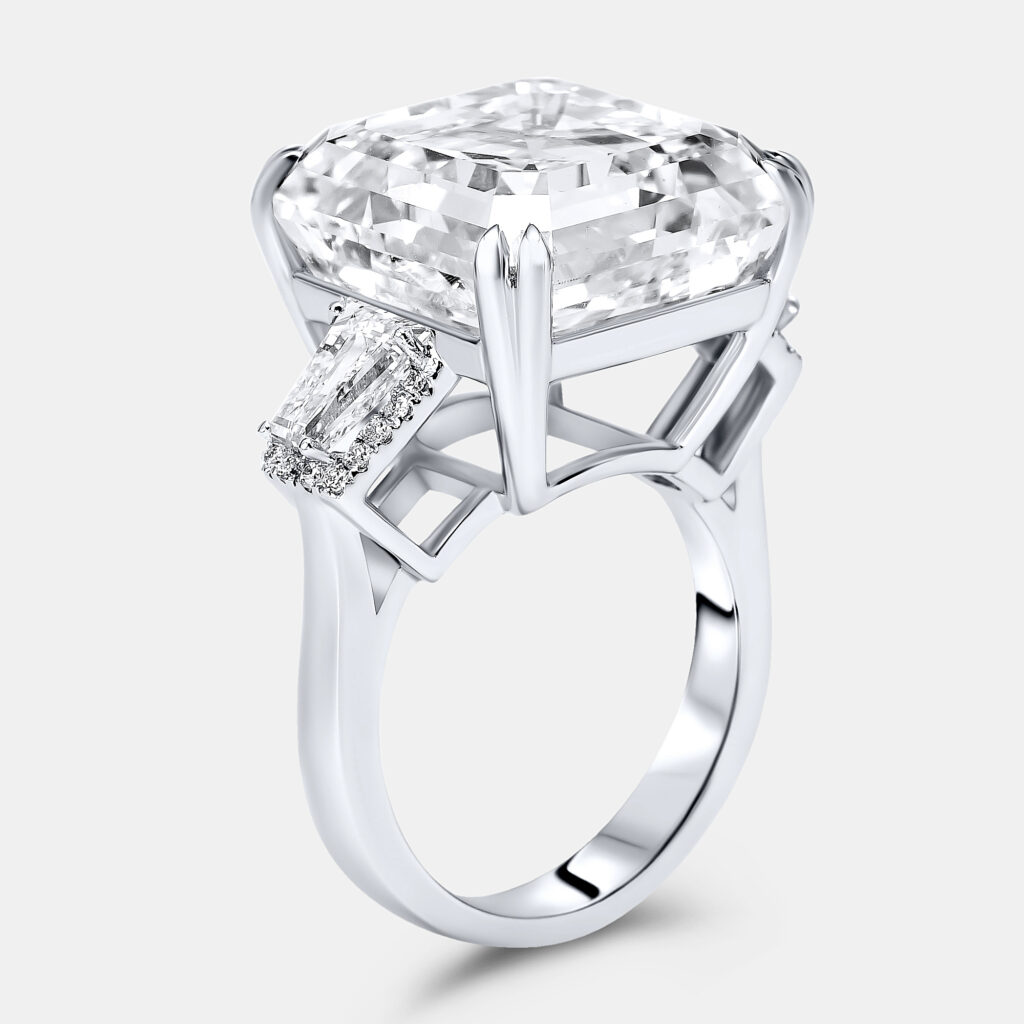 23.2 cts Asscher, Trapezoid and Round Lab Grown Diamond 18k White Gold Ring Size 51 23.2 cts Asscher, Trapezoid and Round Lab Grown Diamond 18k White Gold Ring Size 51