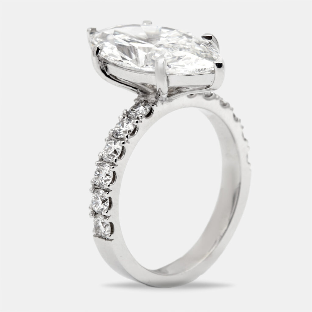 5.9 cts Marquise Cut Lab Grown Diamond 18k White Gold Ring Size 52 5.9 cts Marquise Cut Lab Grown Diamond 18k White Gold Ring Size 52