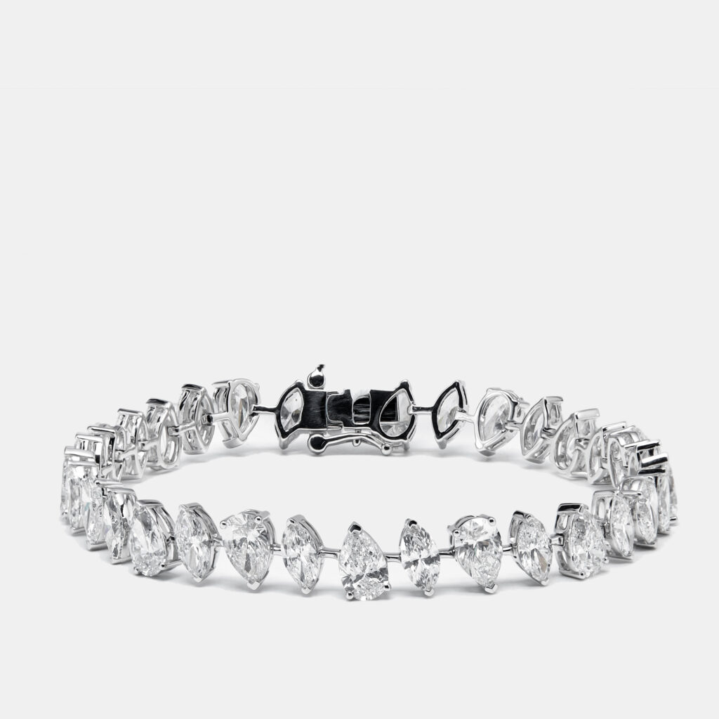 13.5 cts Pear and Marquise Lab Grown Diamond 18k White Gold Bracelet