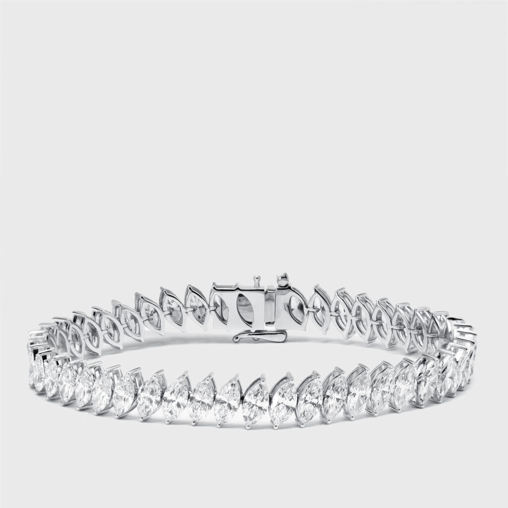 13.5 cts Marquise Lab Grown Diamond 18k White Gold Bracelet 13.5 cts Marquise Lab Grown Diamond 18k White Gold Bracelet
