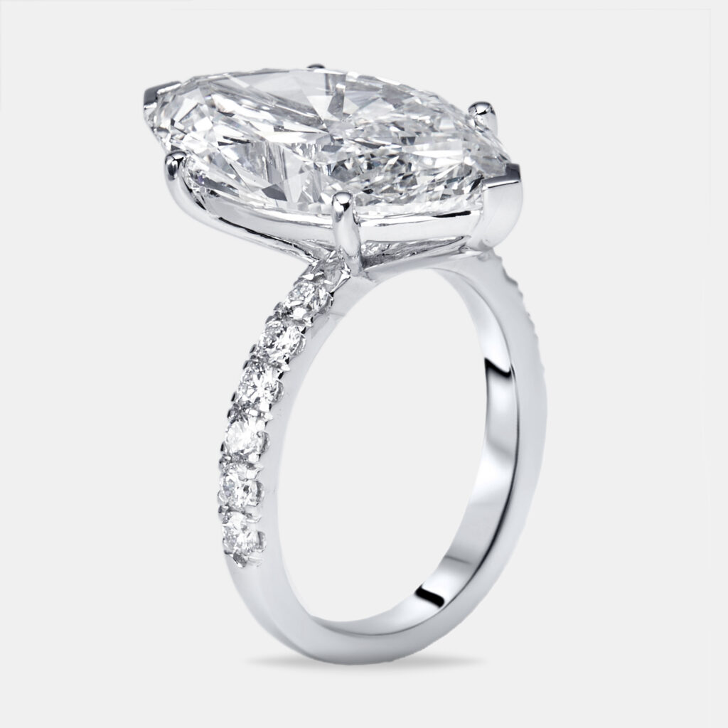 9.5 cts Marquise Round Lab Grown Diamond 18k White Gold Ring Size 51 9.5 cts Marquise Round Lab Grown Diamond 18k White Gold Ring Size 51