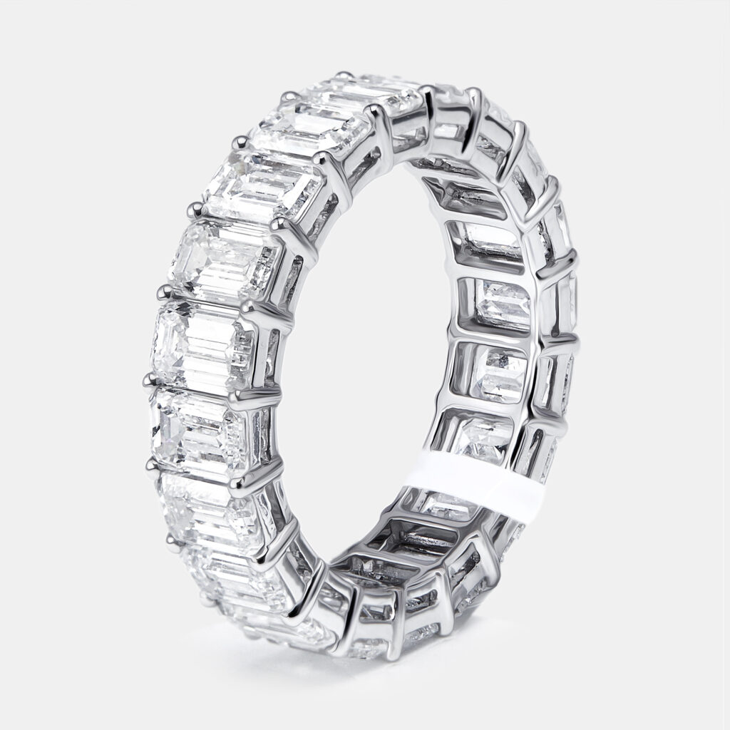 6.5 cts Emerald Cut Lab Grown Diamond 18k White Gold Eternity Ring Size 53 6.5 cts Emerald Cut Lab Grown Diamond 18k White Gold Eternity Ring Size 53