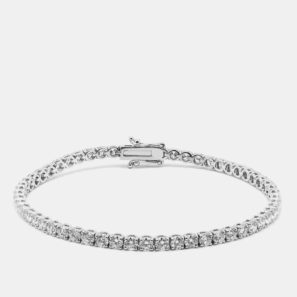 5.20 cts Round Brilliant Lab Grown Diamonds Sterling Silver 925 Tennis Bracelet 5.20 cts Round Brilliant Lab Grown Diamonds Sterling Silver 925 Tennis Bracelet