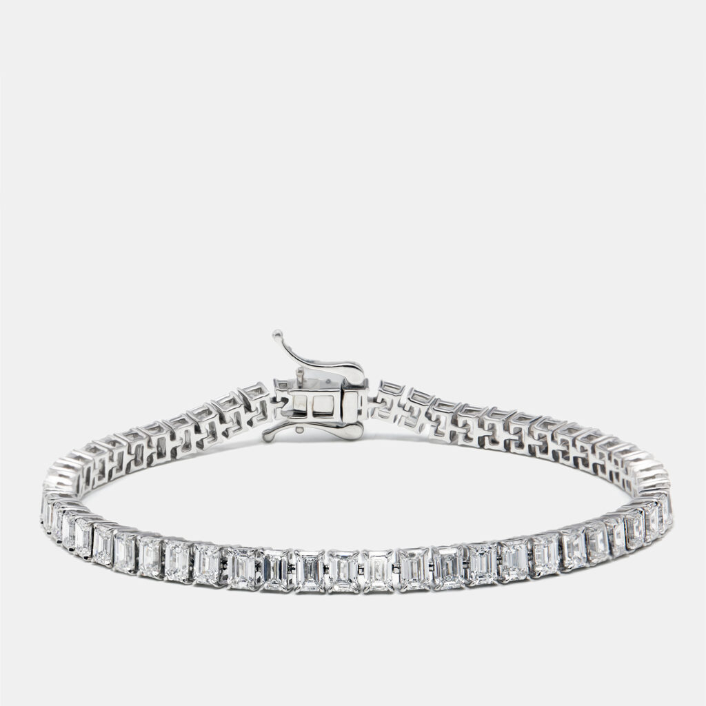 11.5 cts Emerald Cut Lab Grown Diamonds 18k White Gold Bracelet
