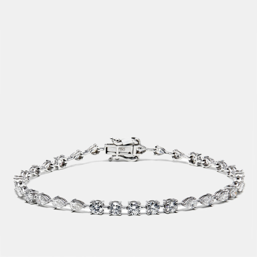 3.9 cts Pear Round Lab Grown Diamonds 18k White Gold Bracelet