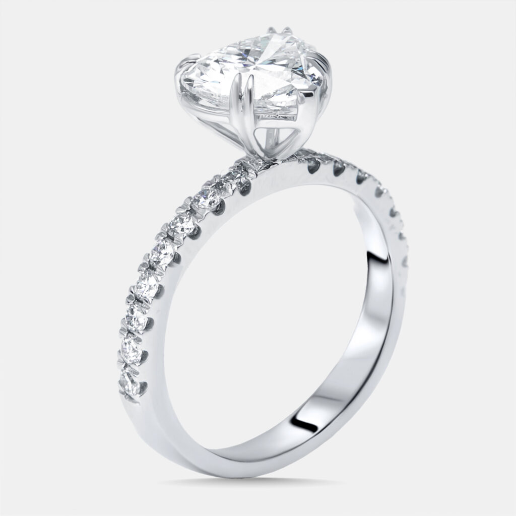 2.4 cts Heart, Round Lab Grown Diamonds 18k White Gold Ring Size 50 2.4 cts Heart, Round Lab Grown Diamonds 18k White Gold Ring Size 50