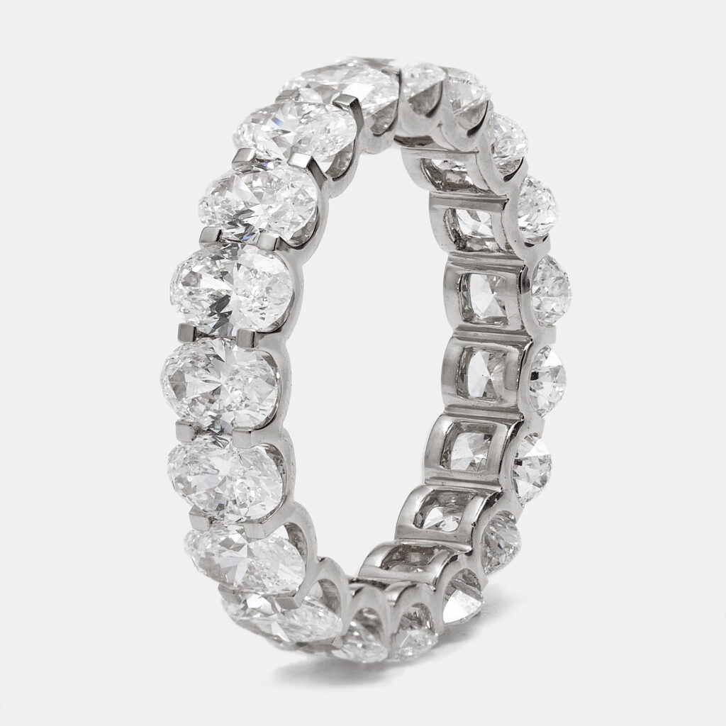 4.80 cts Oval Brilliant Lab Grown Diamond 18k White Gold Eternity Band Ring Size 52 4.80 cts Oval Brilliant Lab Grown Diamond 18k White Gold Eternity Band Ring Size 52