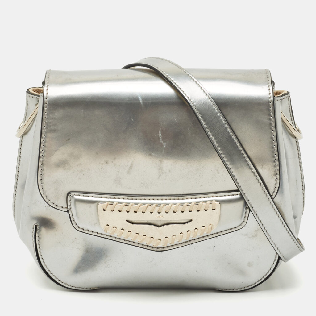 Tod's Silver Patent Leather Flap Crossbody Bag Tod's Silver Patent Leather Flap Crossbody Bag
