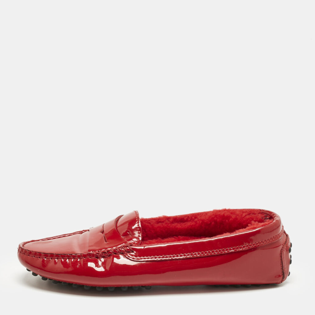 luxury-women-tods-used-shoes-p1218302-001-1.jpg Tod's for Ferrari Red Patent and Shearing Bow Slip On Loafers Size 37