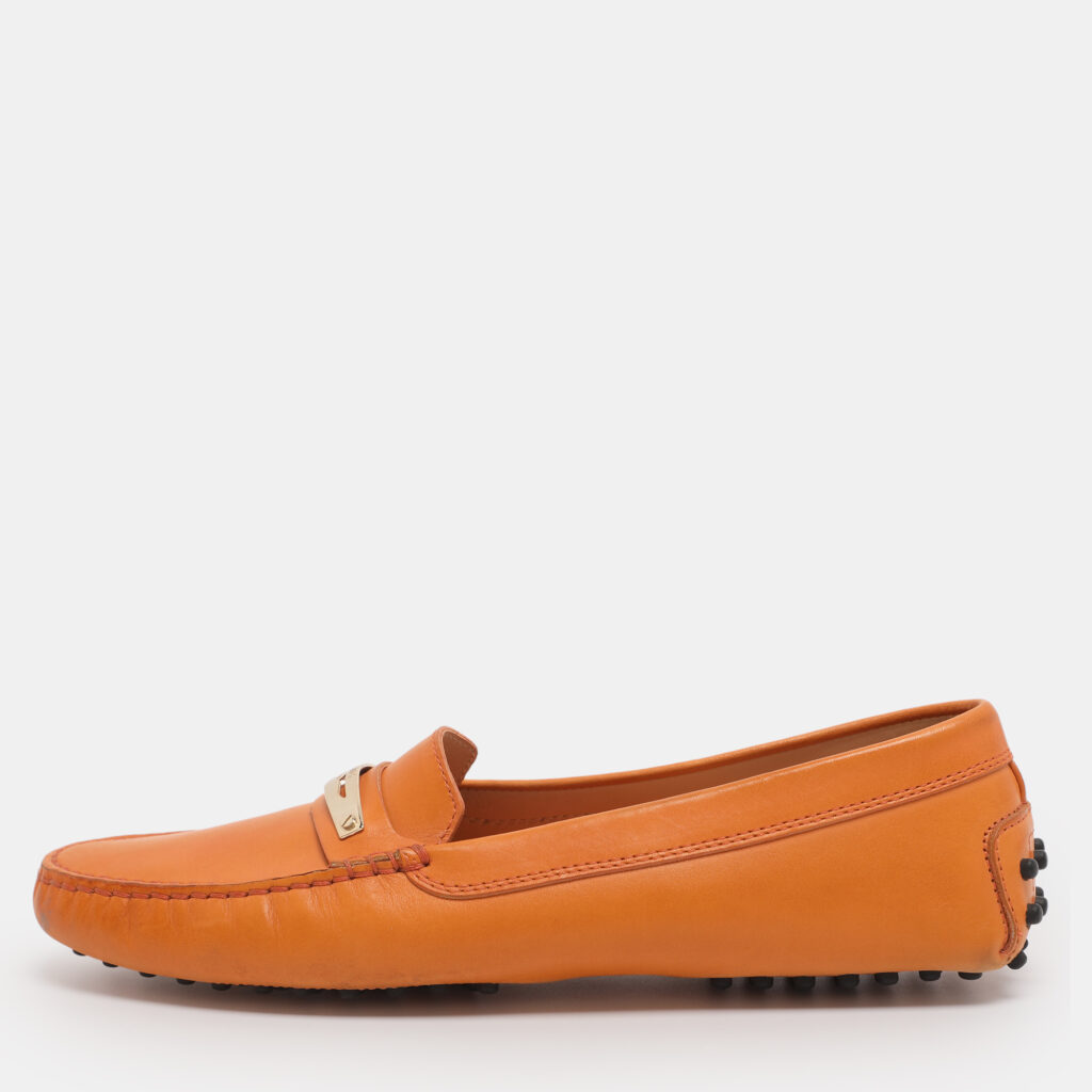 Tod's Tan Leather Loafers Size 39.5 Tod's Tan Leather Loafers Size 39.5
