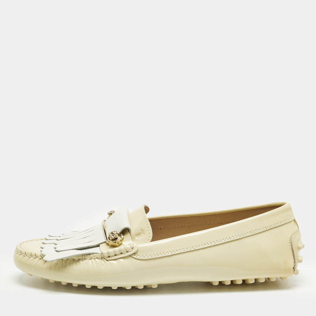 Tod's Blush Cream/White Patent and Leather Fringe Detail Loafers Size 39 Tod's Blush Cream/White Patent and Leather Fringe Detail Loafers Size 39