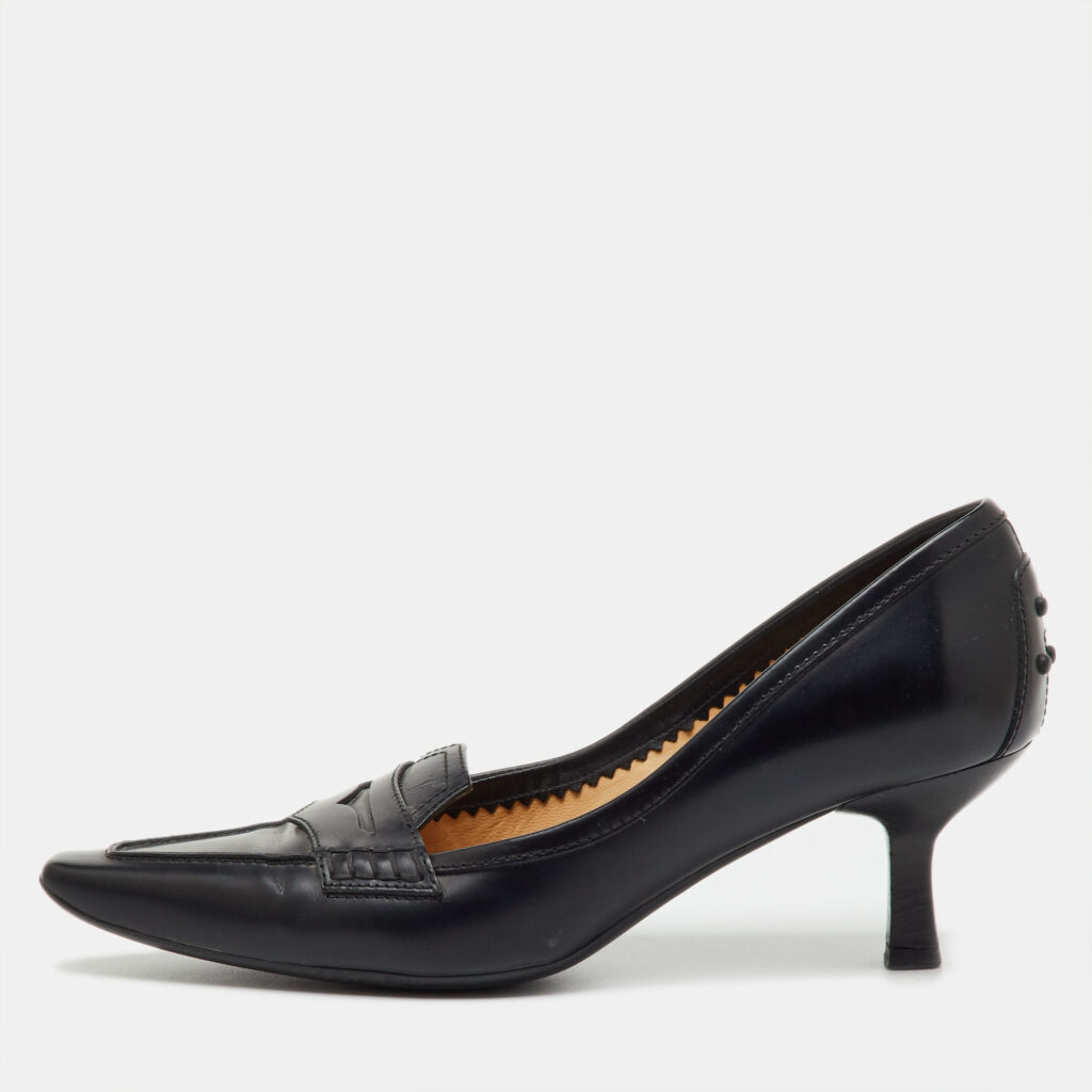 Tod's Black Leather Loafer Pumps Size 38 Tod's Black Leather Loafer Pumps Size 38