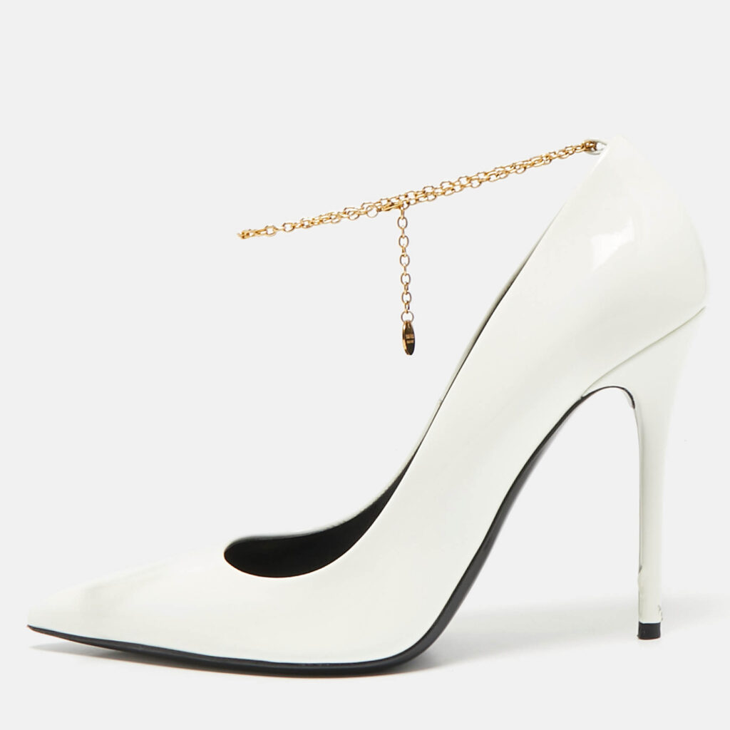 Tom Ford Off White Patent Leather Pointed Toe Pumps Size 39 Tom Ford Off White Patent Leather Pointed Toe Pumps Size 39