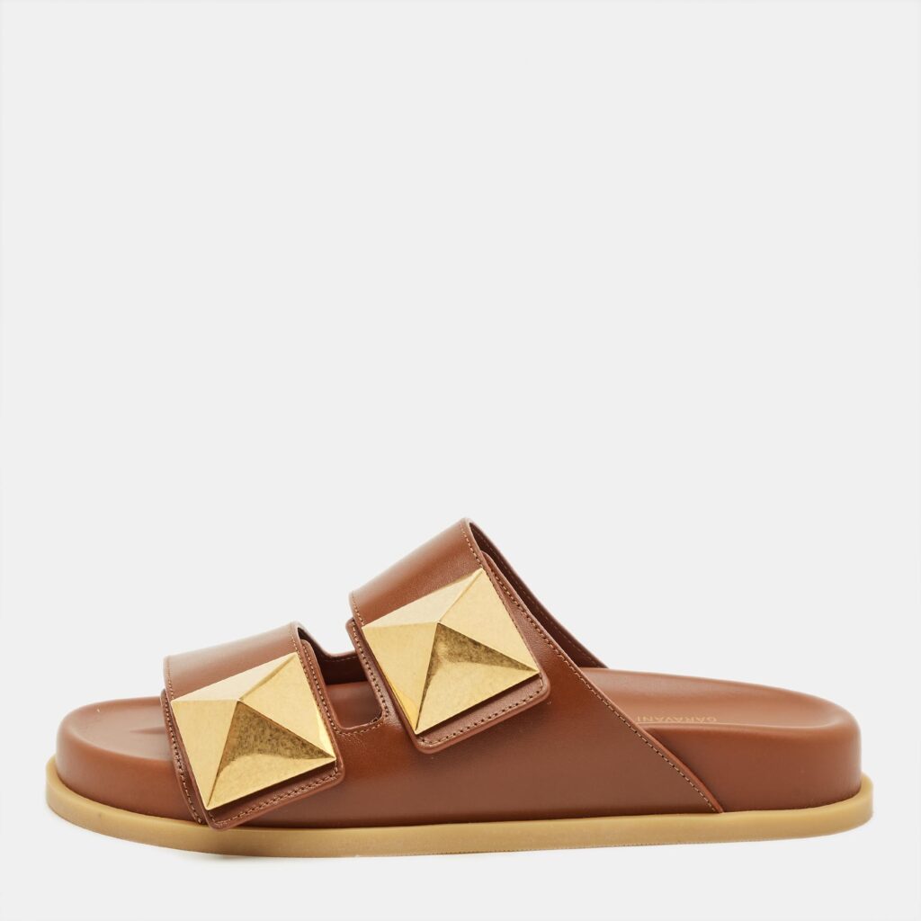 luxury-women-valentino-new-shoes-p1244498-001-1.jpg Valentino Brown Leather Roman Stud Flat Slides Size 36