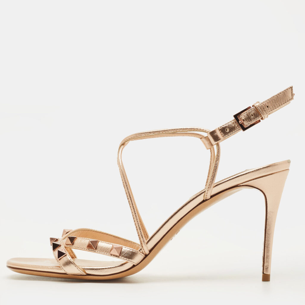 Valentino Rockstud Size 38 Metallic Leather Ankle Strap Sandals Valentino Rockstud Size 38 Metallic Leather Ankle Strap Sandals