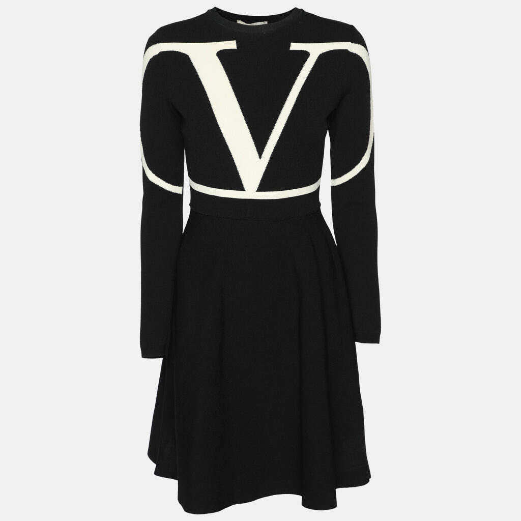 luxury-women-valentino-used-clothes-p1141008-006-2.jpg Valentino Black/White Stretch Crepe V Logo Midi Dress XS