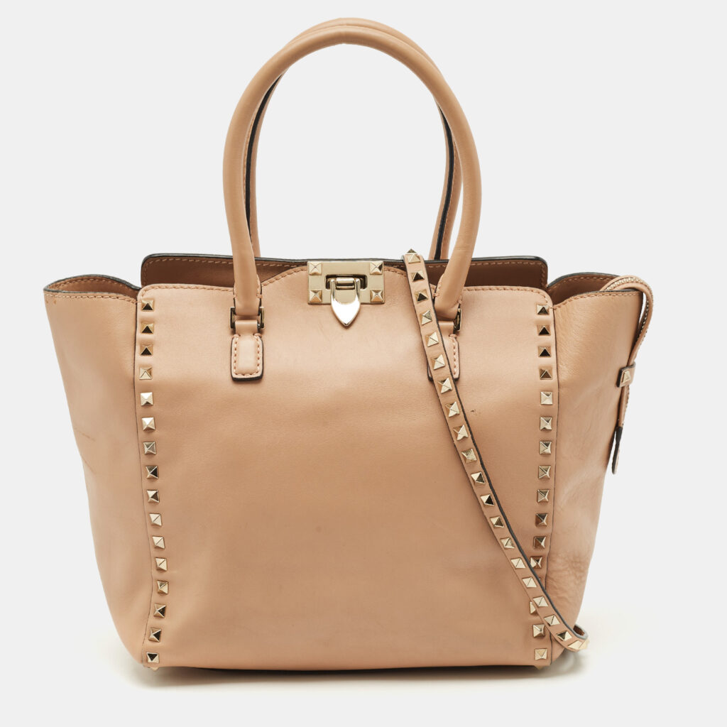 Valentino Beige Leather Medium Rockstud Trapeze Tote Valentino Beige Leather Medium Rockstud Trapeze Tote