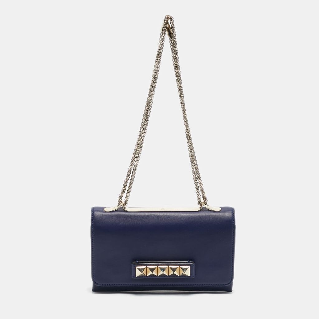 Valentino Navy Blue Leather Rockstud Va Va Voom Chain Clutch Valentino Navy Blue Leather Rockstud Va Va Voom Chain Clutch