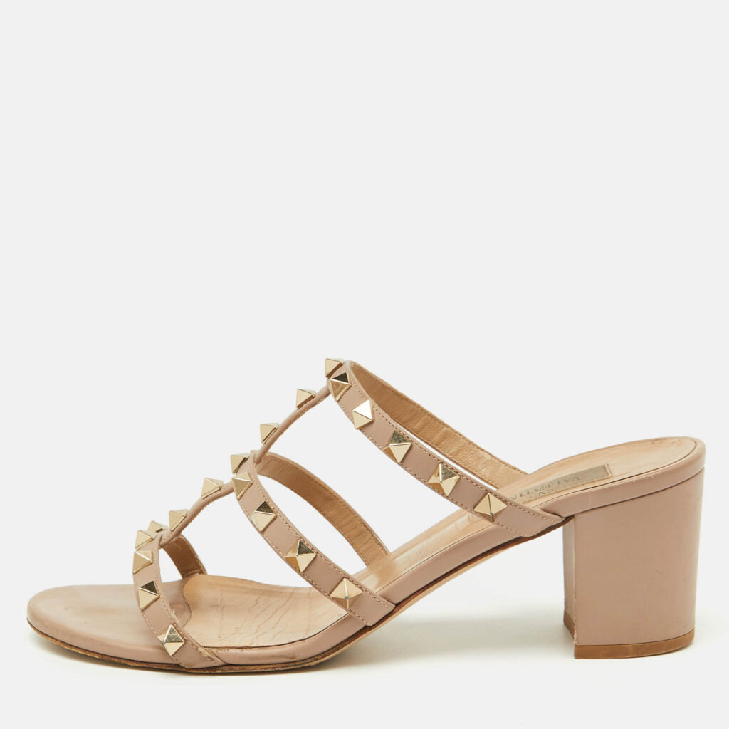 luxury-women-valentino-used-shoes-p1132780-010-1.jpg Valentino Dusty Pink Leather Rockstud Block Heel Slide Sandals Size 39
