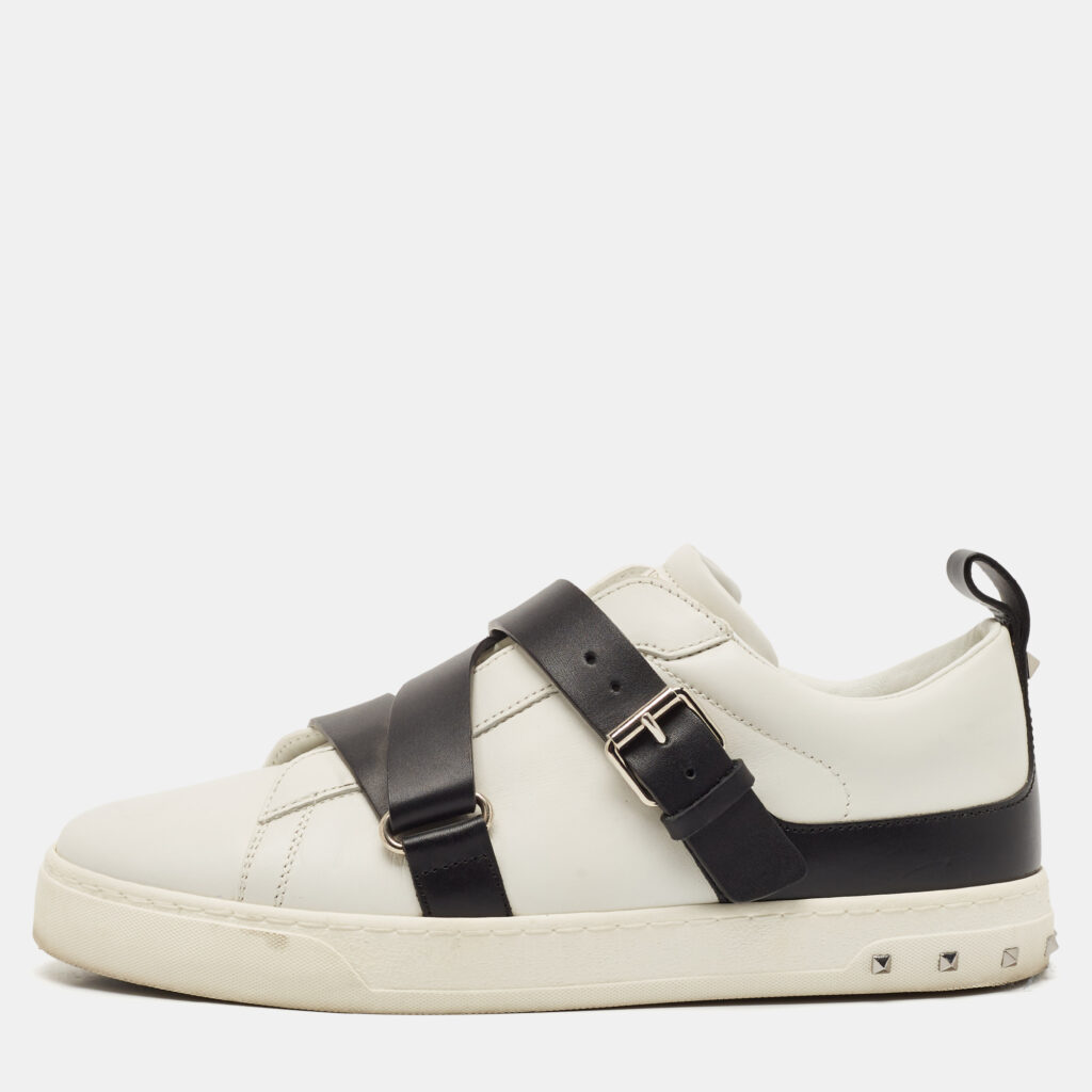 Valentino White/Black Leather Buckle Strap Rockstud Low Top Sneakers Size 38.5 Valentino White/Black Leather Buckle Strap Rockstud Low Top Sneakers Size 38.5