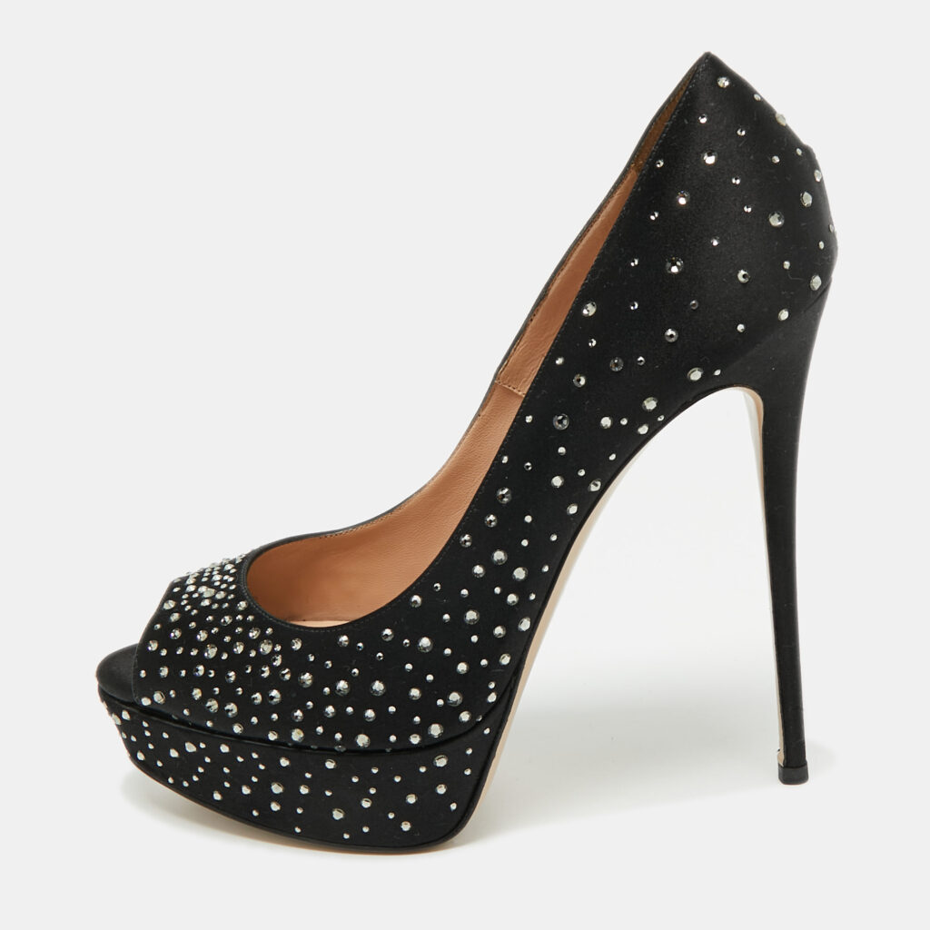 luxury-women-valentino-used-shoes-p1176333-001-1.jpg Valentino Black Crystal Embellished Satin Peep Toe Platform Pumps Size 41