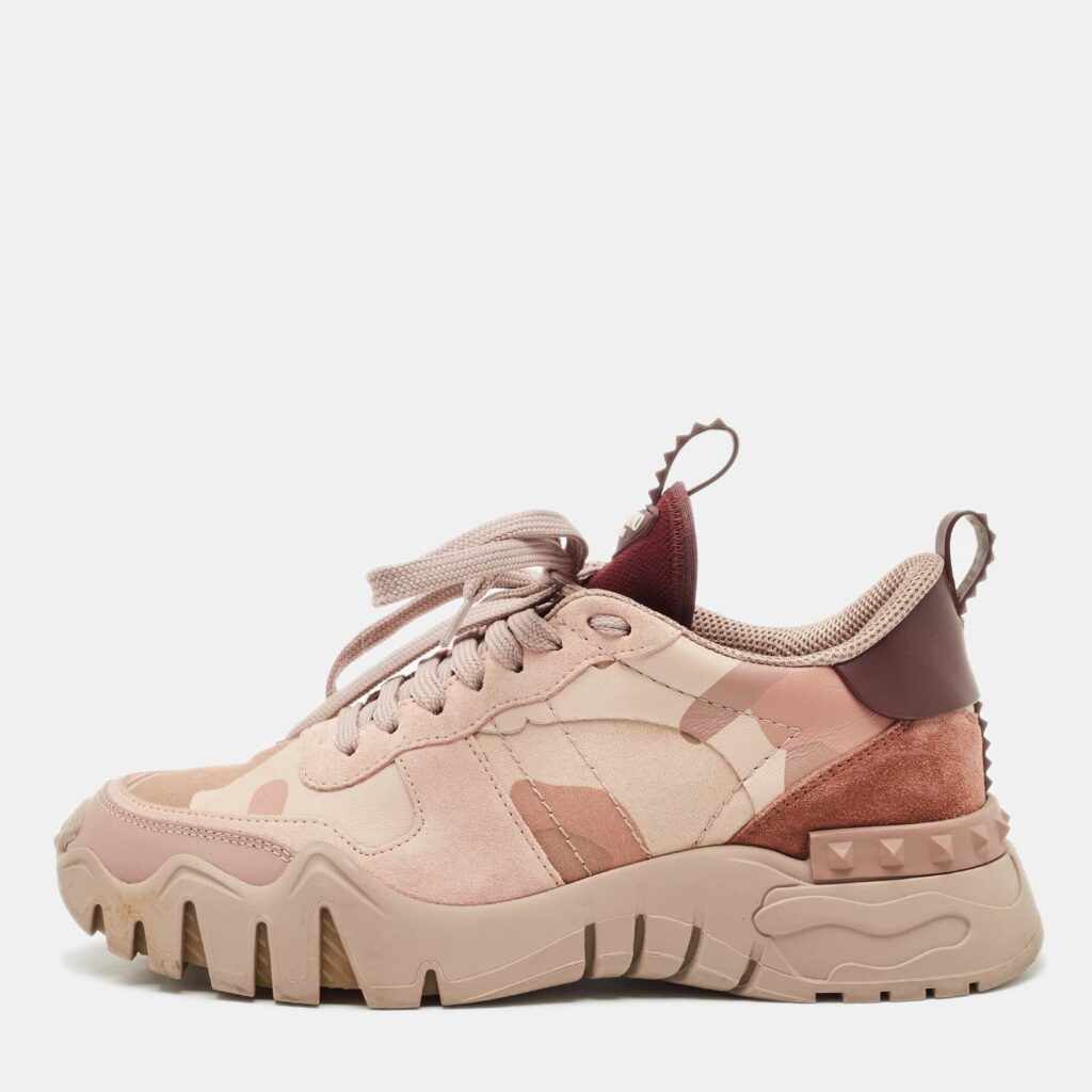 Valentino Two Tone Camo Print Canvas and Leather Rockrunner Sneakers Size 38 Valentino Two Tone Camo Print Canvas and Leather Rockrunner Sneakers Size 38