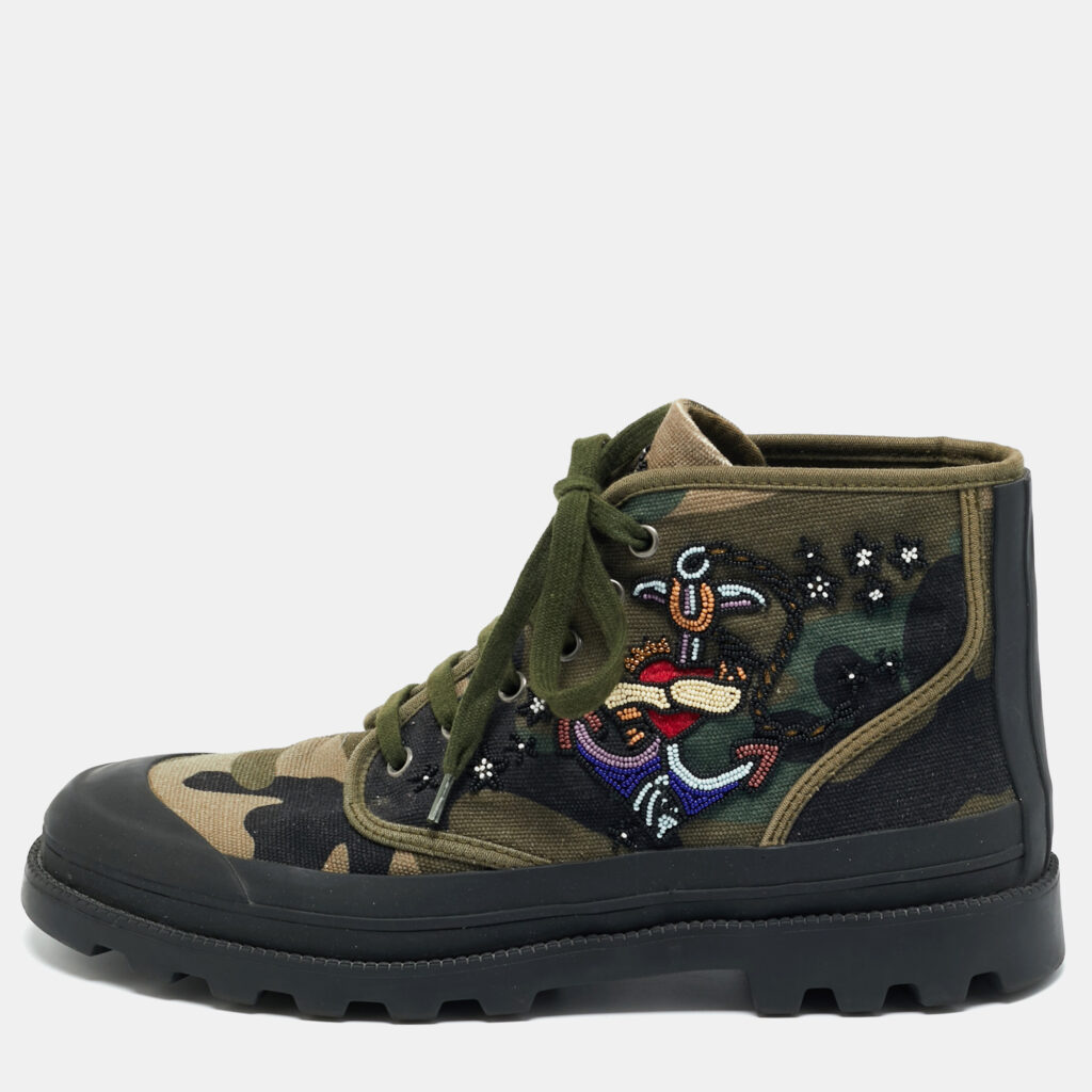 Valentino Multicolor Camouflage Canvas High Top Sneakers Size 41 Valentino Multicolor Camouflage Canvas High Top Sneakers Size 41