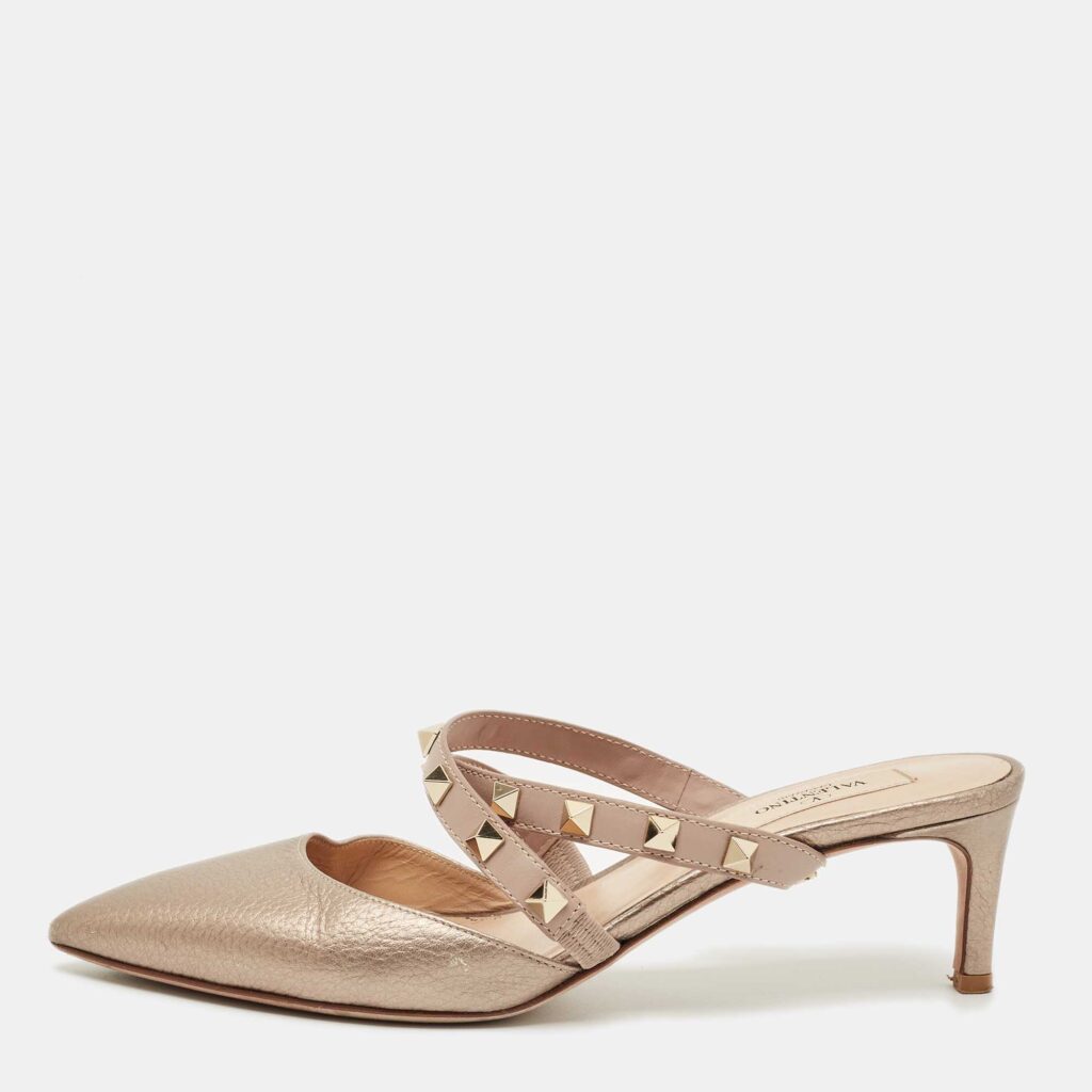 Valentino Metallic Bronze Leather Rockstud Pointed Toe Mules Size 36 Valentino Metallic Bronze Leather Rockstud Pointed Toe Mules Size 36