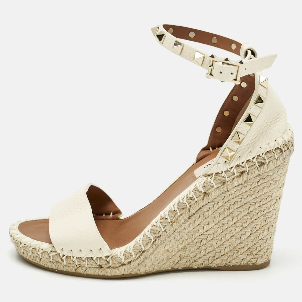 Valentino Cream Leather Rockstud Wedge Sandals Size 36 Valentino Cream Leather Rockstud Wedge Sandals Size 36