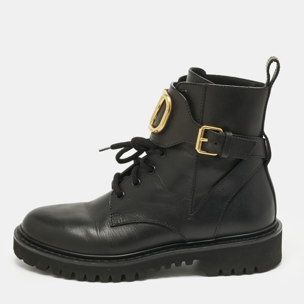Valentino Black Leather VLogo Combat Boots Size 37 Valentino Black Leather VLogo Combat Boots Size 37