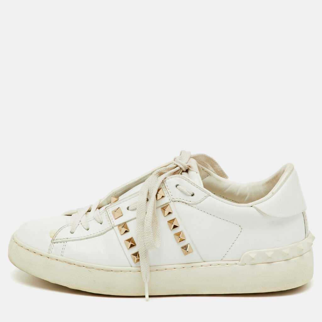Valentino White Leather Rockstud Low Top Sneakers Size 37.5 Valentino White Leather Rockstud Low Top Sneakers Size 37.5
