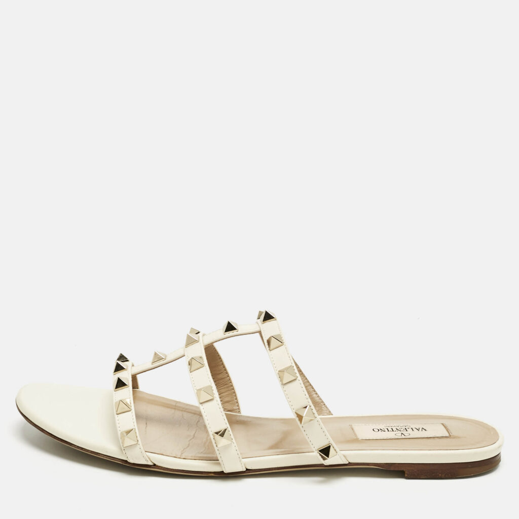 Valentino Cream Leather Rockstud Flat Slides Size 39 Valentino Cream Leather Rockstud Flat Slides Size 39