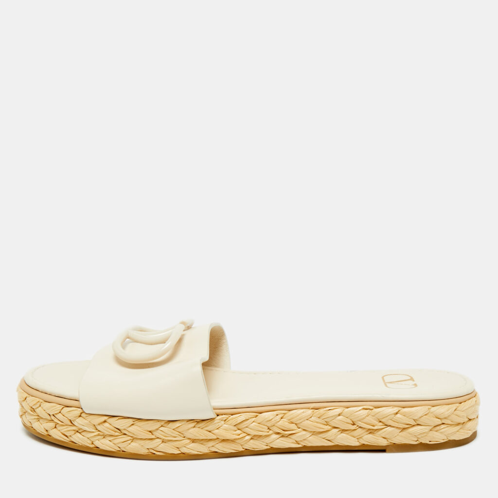 Valentino Cream Leather VLogo Espadrille Flat Slides Size 39 Valentino Cream Leather VLogo Espadrille Flat Slides Size 39