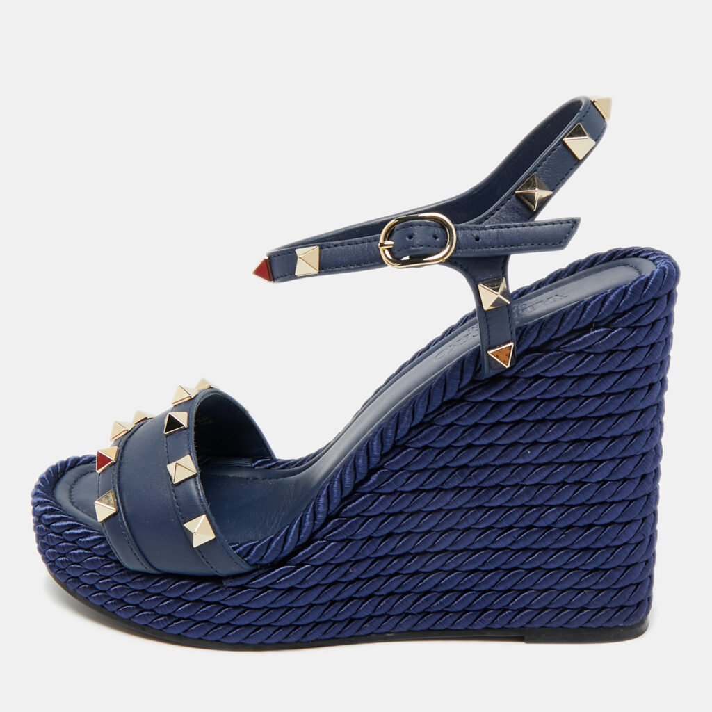 Valentino Navy Blue Leather Rockstud Torchon Platform Wedge Sandals 37 Valentino Navy Blue Leather Rockstud Torchon Platform Wedge Sandals 37