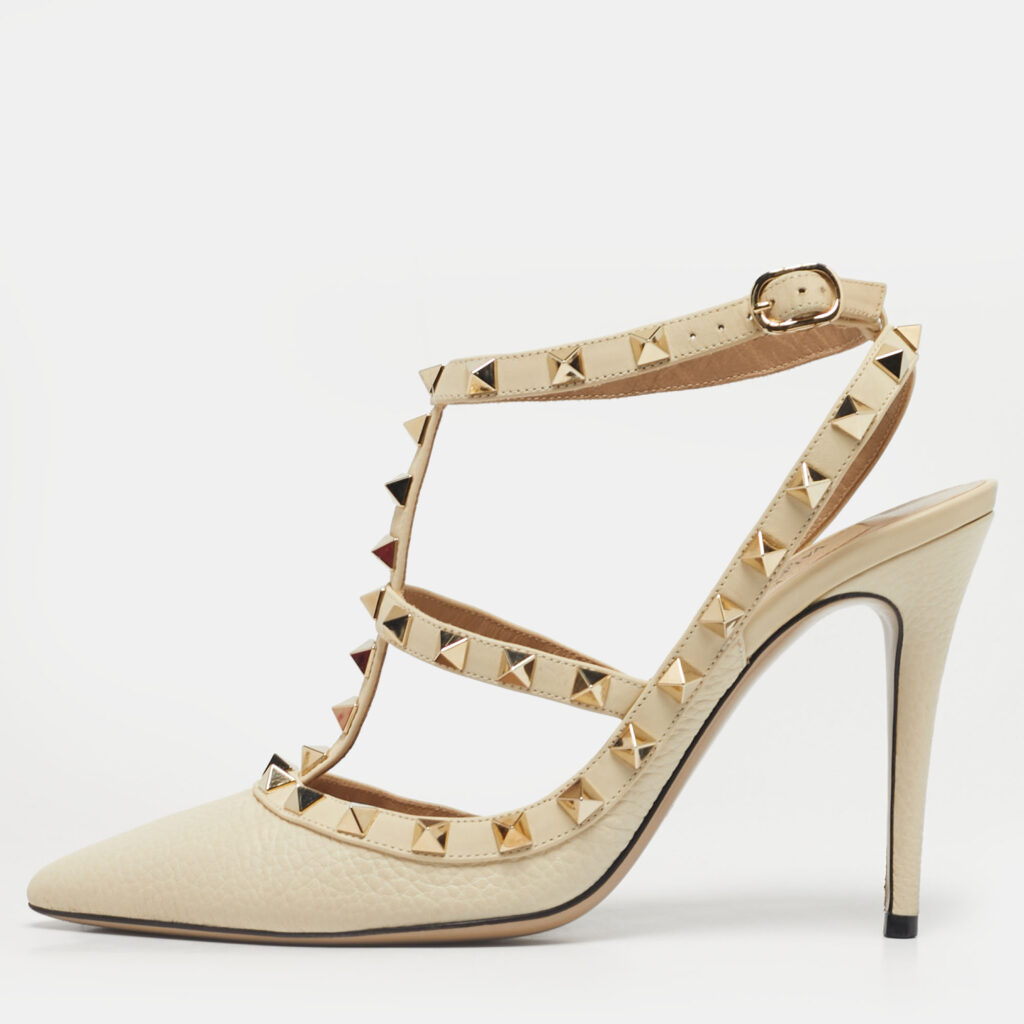 luxury-women-valentino-used-shoes-p1244588-001.jpg Valentino Cream Leather Rockstud Ankle Strap Pumps Size 37