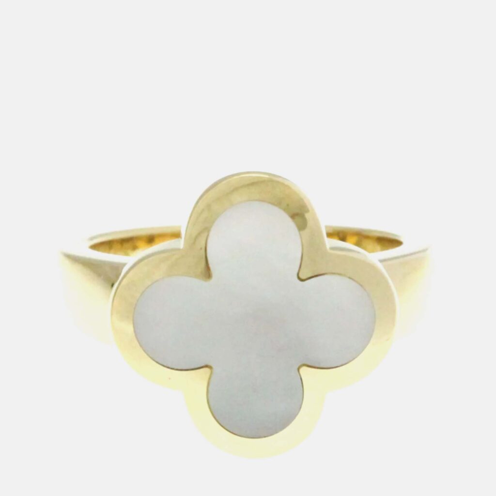 Van Cleef & Arpels Pure Alhambra 18K Yellow Gold Mother Of Pearl Ring EU 55 Van Cleef & Arpels Pure Alhambra 18K Yellow Gold Mother Of Pearl Ring EU 55