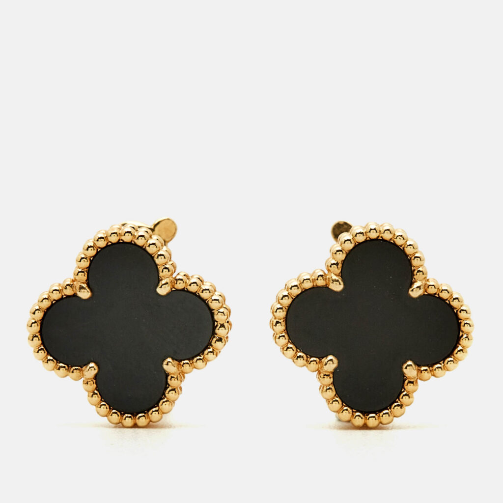Van Cleef & Arpels Vintage Alhambra Onyx 18k Yellow Gold Earrings Van Cleef & Arpels Vintage Alhambra Onyx 18k Yellow Gold Earrings