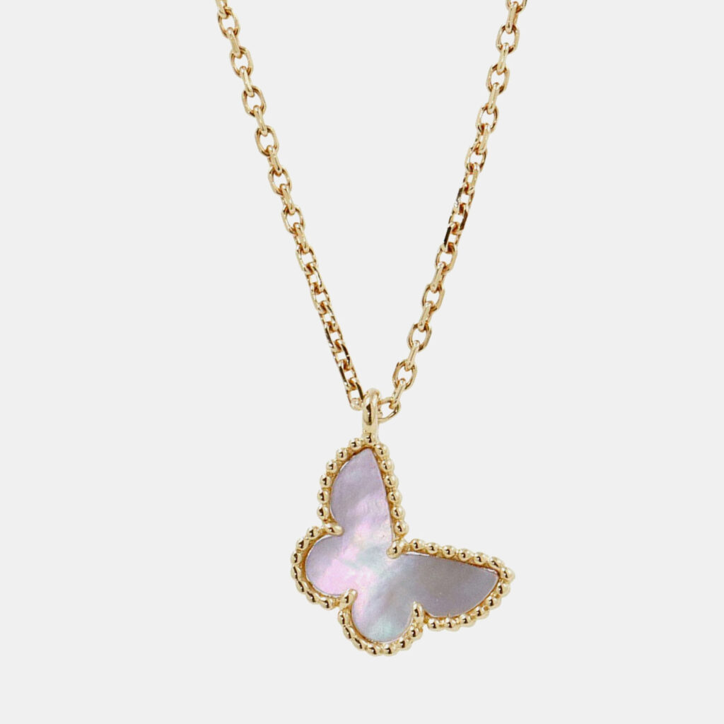 Van Cleef & Arpels Sweet Papillon 18K Yellow Gold Pendant Necklace Van Cleef & Arpels Sweet Papillon 18K Yellow Gold Pendant Necklace