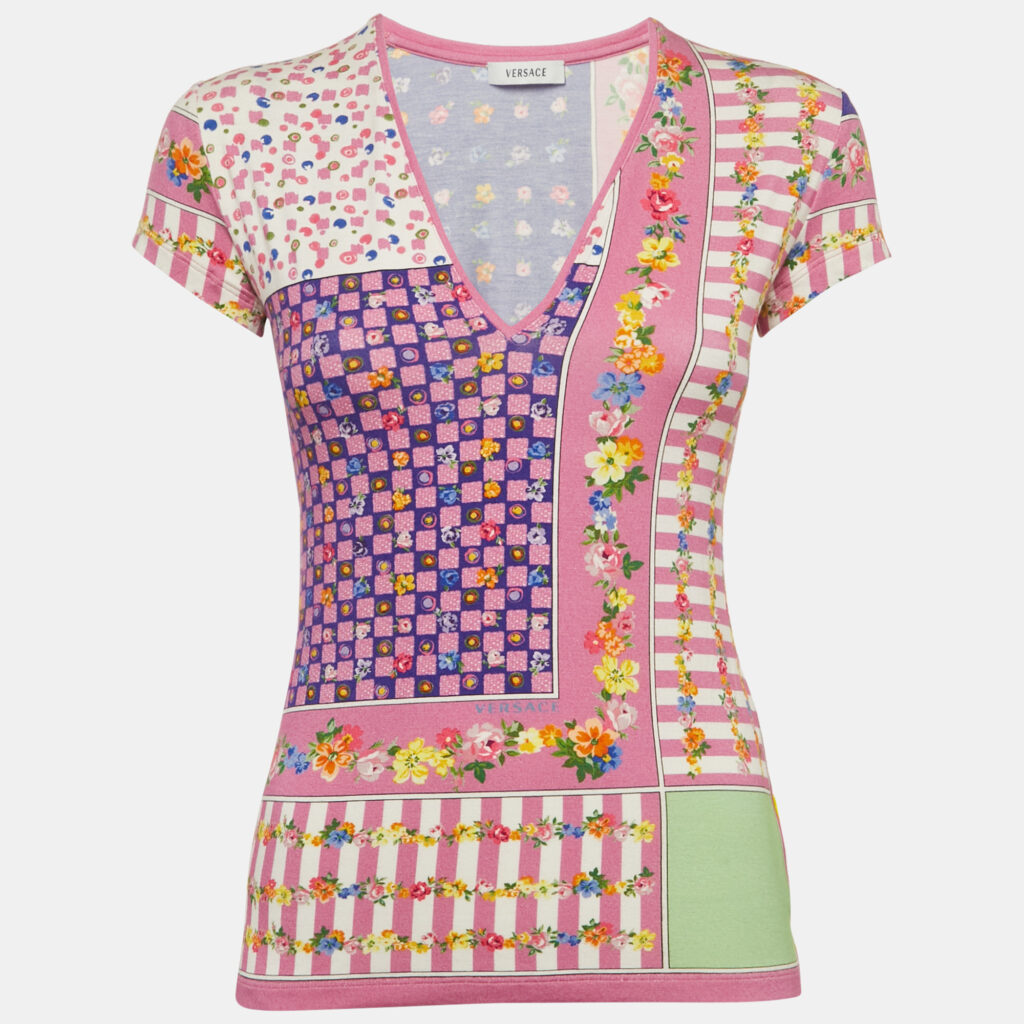 luxury-women-versace-used-clothes-p1222021-002.jpg Versace Pink Printed Jersey V Neck T-Shirt S