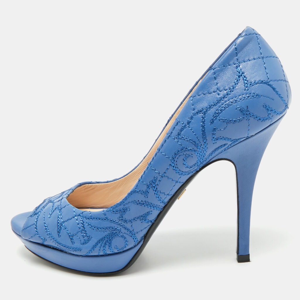 luxury-women-versace-used-shoes-p1177753-010-1.jpg Versace Blue Embroidered Leather Peep Toe Platform Pumps Size 38