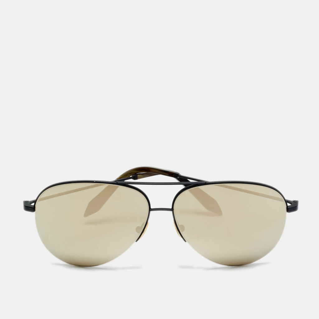 Victoria Beckham Black Mirrored VBS90 Aviator Sunglasses Victoria Beckham Black Mirrored VBS90 Aviator Sunglasses